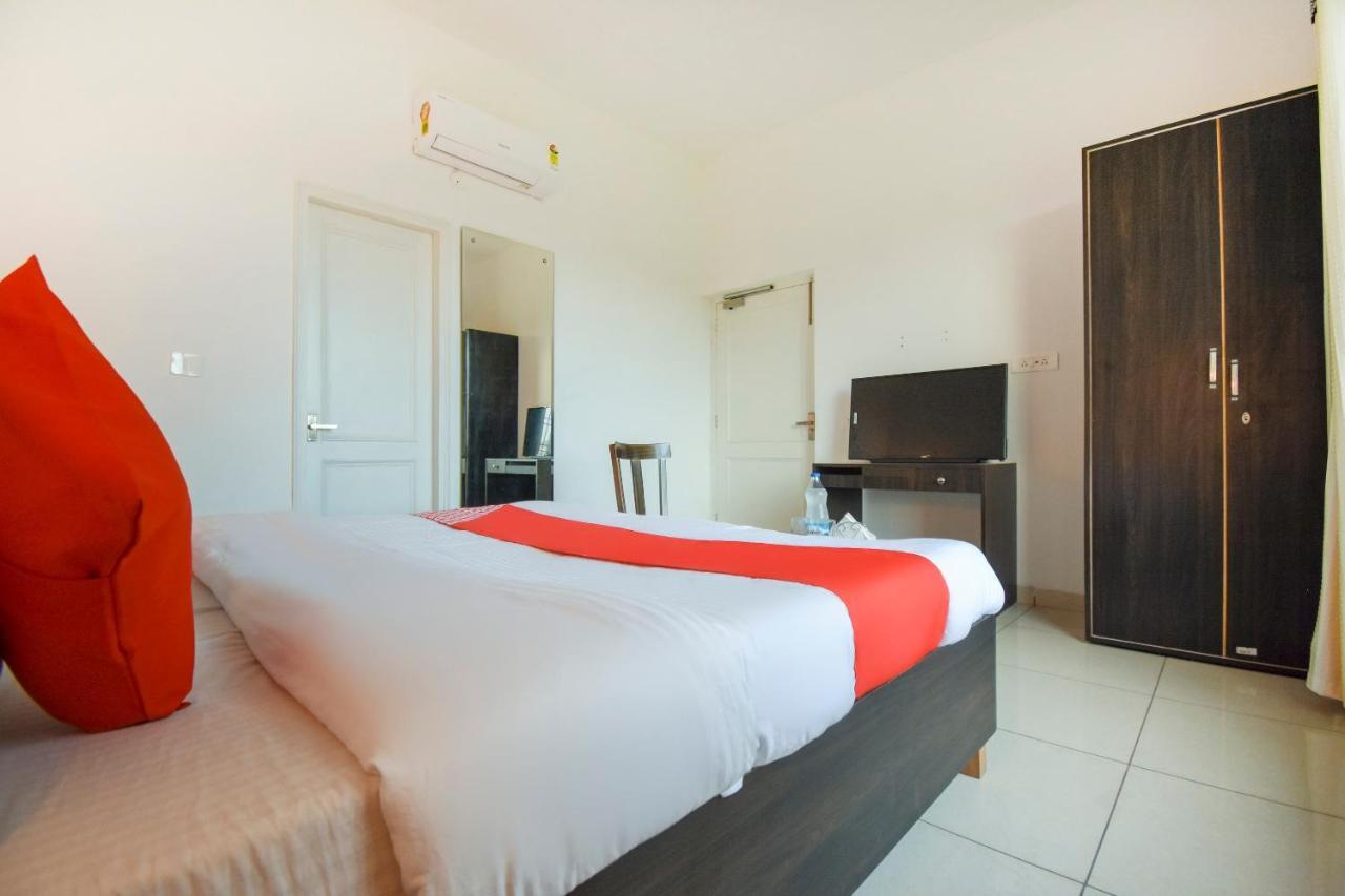 Oyo 75460 Sky High Residency Hotel Ludhiana Eksteriør billede