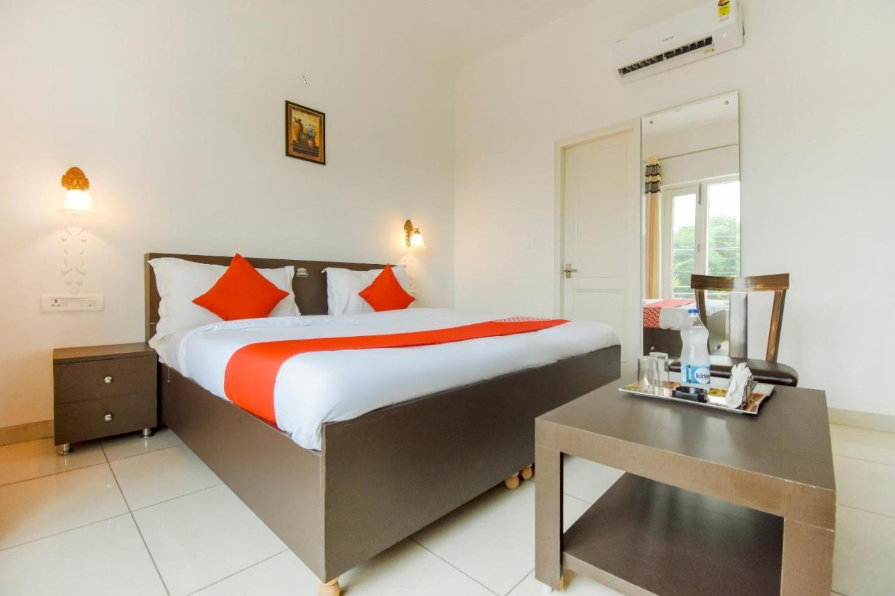 Oyo 75460 Sky High Residency Hotel Ludhiana Eksteriør billede